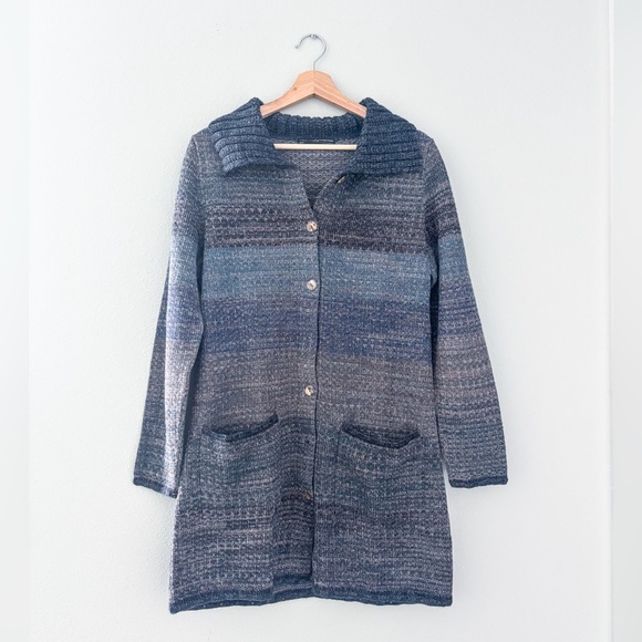 Peruvian Connection | Wool Cardigan - Picture 1 of 4